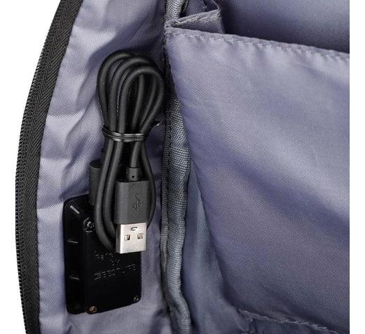 Mochila Gamer BLUECASE Gran Capacidad 22L, para Notebook hasta 15.6", Frente Rígido, Múltiples Bolsillos y Puertos USB A y USB C - Tienda Universo